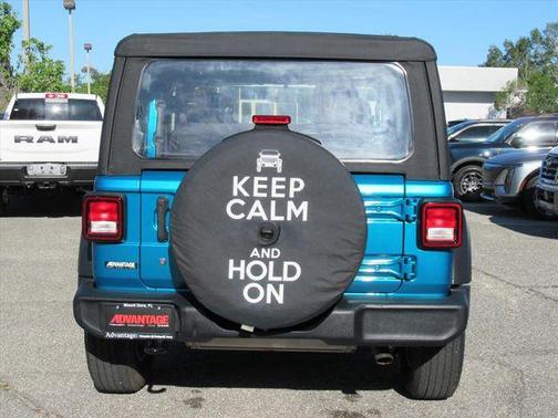 Bikini Pearlcoat 2020 Jeep Wrangler Sport