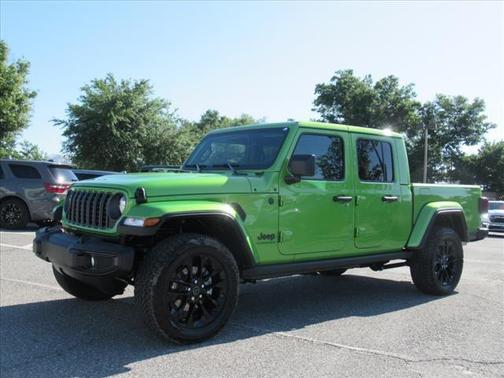 2025 Jeep Gladiator Nighthawk