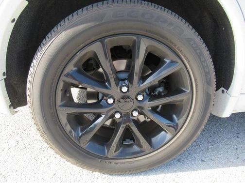 White Knuckle Clearcoat 2018 Dodge Durango R/T