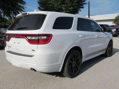White Knuckle Clearcoat 2018 Dodge Durango R/T