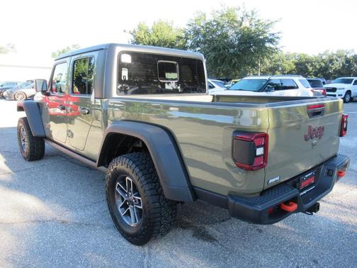 41 2026 Jeep Gladiator Mojave 4x4