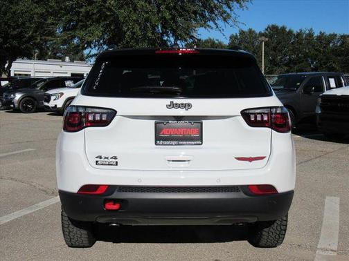 2026 Jeep Compass Trailhawk