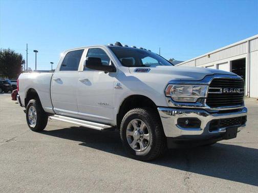 2020 RAM 2500 Big Horn Crew Cab 4X4 6'4' Box