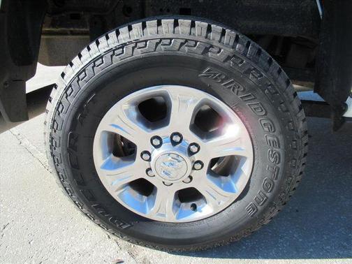 2020 RAM 2500 Big Horn Crew Cab 4X4 6'4' Box