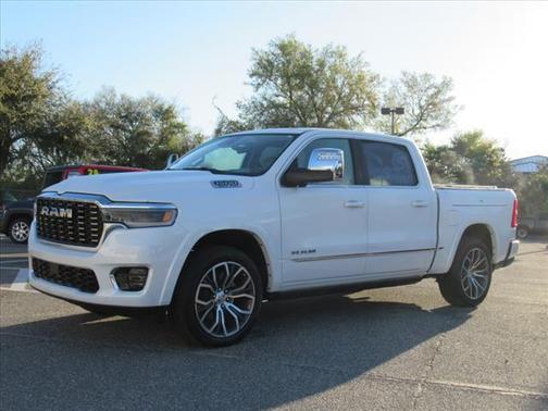 2025 RAM 1500 ST