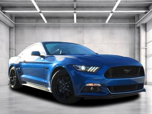2017 Ford Mustang GT Premium