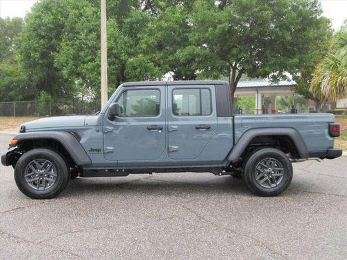 Anvil Clearcoat 2026 Jeep Gladiator Sport