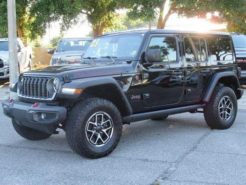 Black Clearcoat 2025 Jeep Wrangler Rubicon