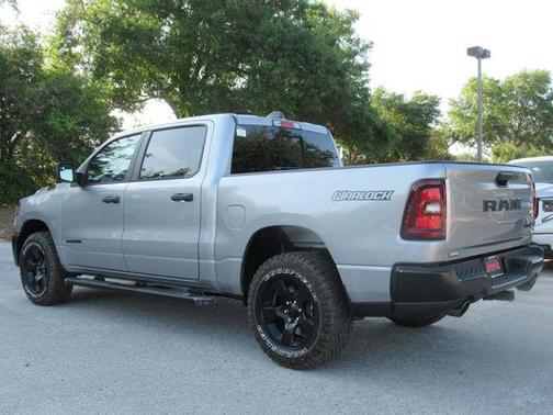 2025 RAM 1500 Warlock Crew Cab 4x4 5'7' Box