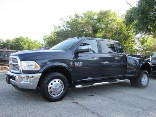2016 RAM 3500 Laramie