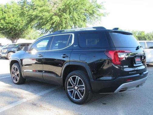 2023 GMC Acadia FWD SLT