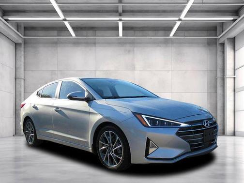 2020 Hyundai ELANTRA Limited