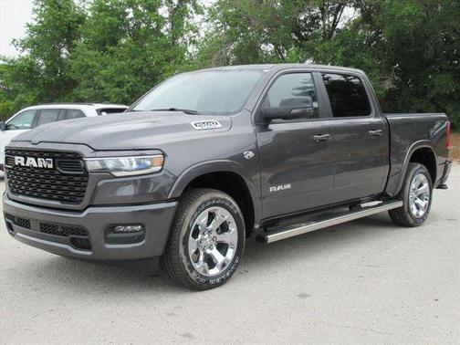 Granite Crystal Metallic Clearcoat 2026 RAM 1500 Big Horn/Lone Star