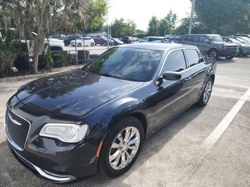 2016 Chrysler 300 S