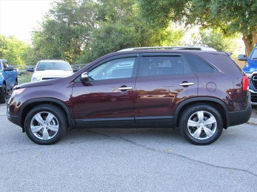 Dark Cherry 2013 Kia Sorento EX