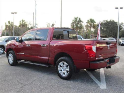 2018 Nissan Titan SV
