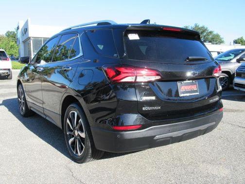 Mosaic Black Metallic 2022 Chevrolet Equinox Premier w/1LZ