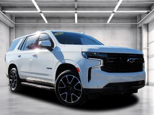 2023 Chevrolet Tahoe 4WD RST