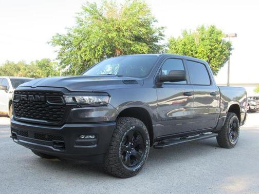 2025 RAM 1500 Warlock Crew Cab 4x4 5'7' Box