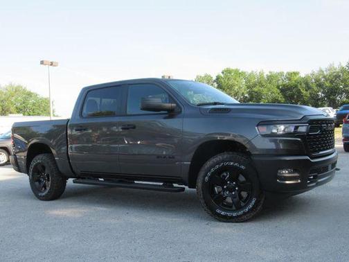 2025 RAM 1500 Warlock Crew Cab 4x4 5'7' Box