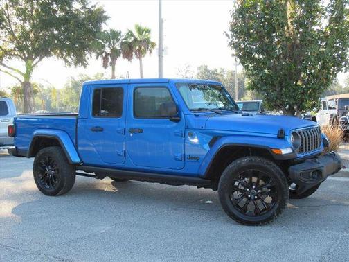 2025 Jeep Gladiator Nighthawk