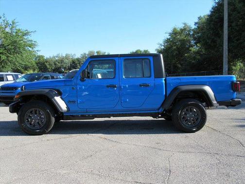 Hydro Blue Pearlcoat 2026 Jeep Gladiator Sport