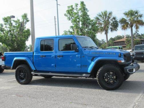 2025 Jeep Gladiator High Tide