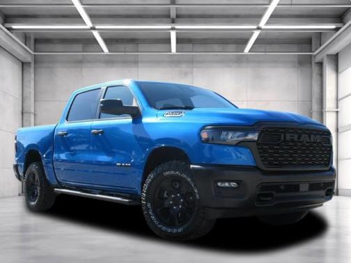 2025 RAM 1500 Warlock Crew Cab 4x4 5'7' Box