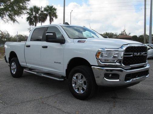 2024 RAM 2500 Big Horn Crew Cab 4x4 6'4' Box