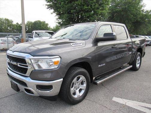 Granite Crystal Metallic Clearcoat 2019 RAM 1500 Tradesman
