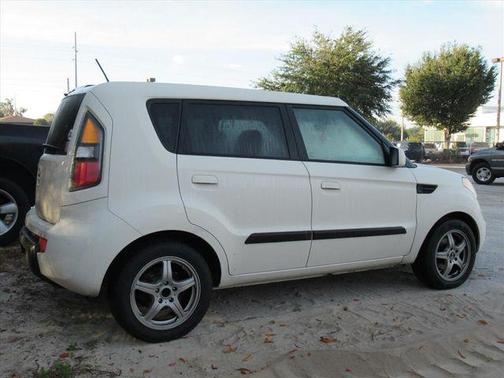 2010 Kia Soul !