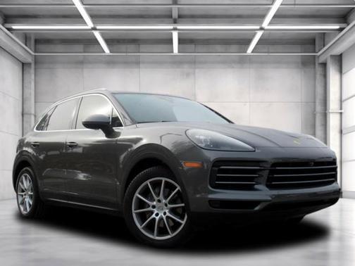 2019 Porsche Cayenne Base