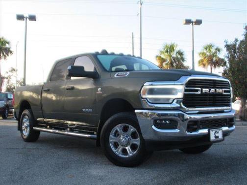 2020 RAM 3500 Big Horn Crew Cab 4x4 6'4' Box