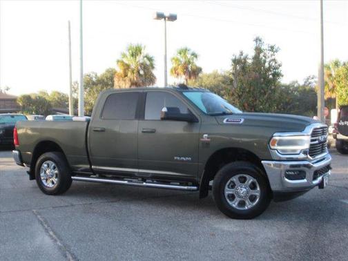 2020 RAM 3500 Big Horn Crew Cab 4x4 6'4' Box