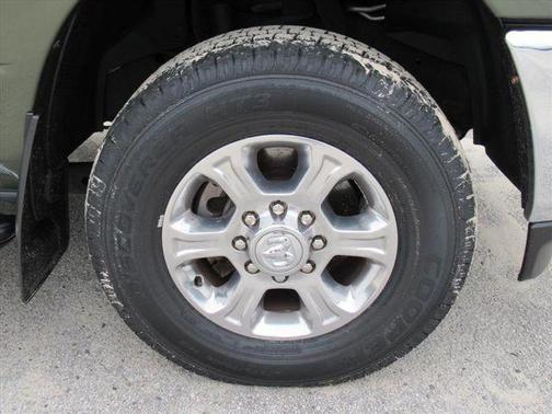 2020 RAM 3500 Big Horn Crew Cab 4x4 6'4' Box