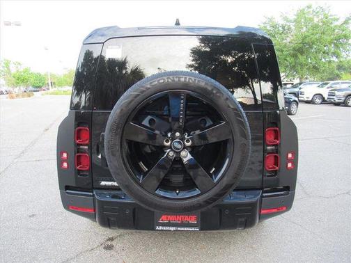 Santorini Black Metallic 2024 Land Rover Defender 130 P400 S