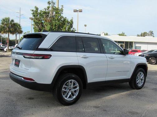 2025 Jeep Grand Cherokee Laredo X