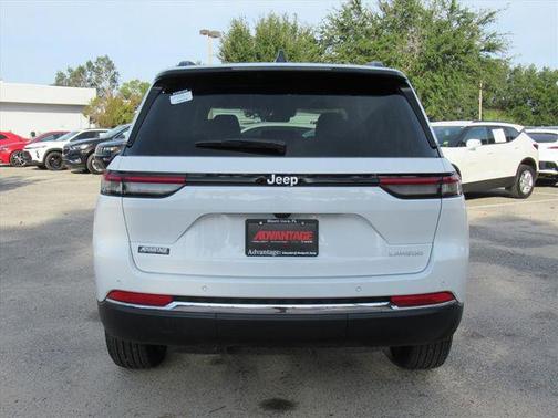 2025 Jeep Grand Cherokee Laredo X