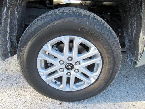 2024 Toyota Tundra SR5