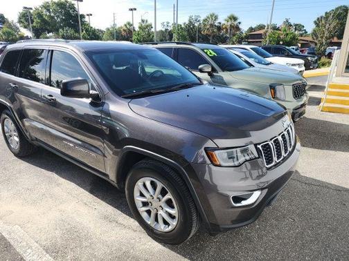 2021 Jeep Grand Cherokee Laredo