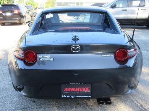 2022 Mazda MX-5 Miata RF Grand Touring