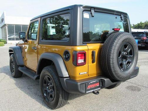 Goldilocks 2026 Jeep Wrangler Sport