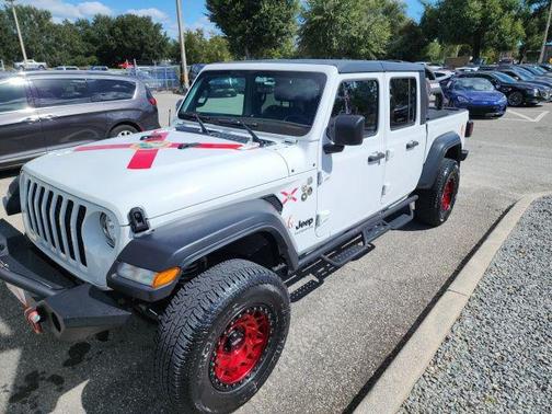 2020 Jeep Gladiator Sport S