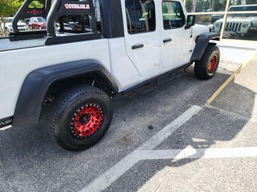 2020 Jeep Gladiator Sport S