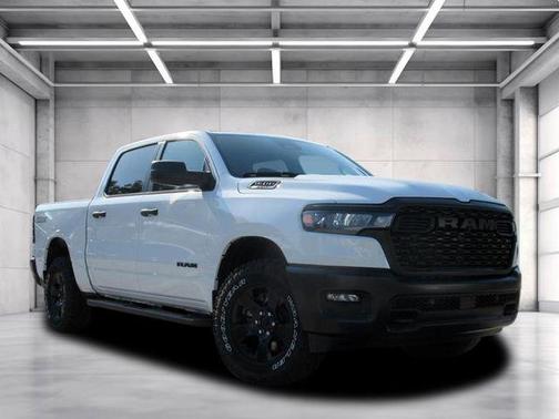 2025 RAM 1500 Warlock Crew Cab 4x4 5'7' Box