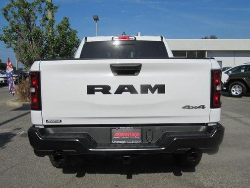 2025 RAM 1500 Warlock Crew Cab 4x4 5'7' Box