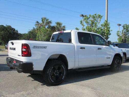 2025 RAM 1500 Warlock Crew Cab 4x4 5'7' Box