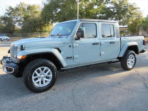 2023 Jeep Gladiator Sport S