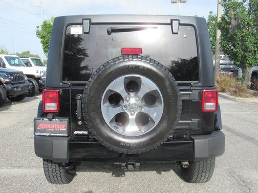 2017 Jeep Wrangler Unlimited Sahara