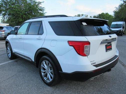 Oxford White 2020 Ford Explorer XLT